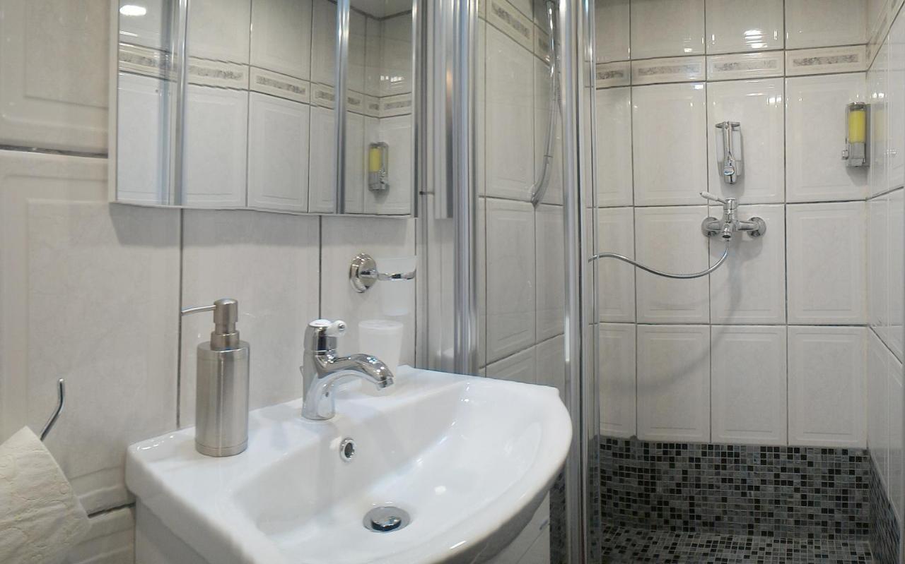 Republicii Rustic Apartament In Brasov City Center Dış mekan fotoğraf